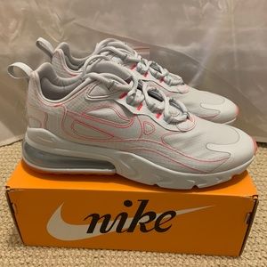 BRAND NEW Nike 270 Reacts